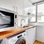 Suite Le Clery Perche Sur Les Toits De Paris